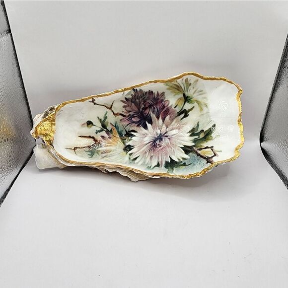 DECOUPAGE HUGE OYSTER SHELL - Picture 2 of 3